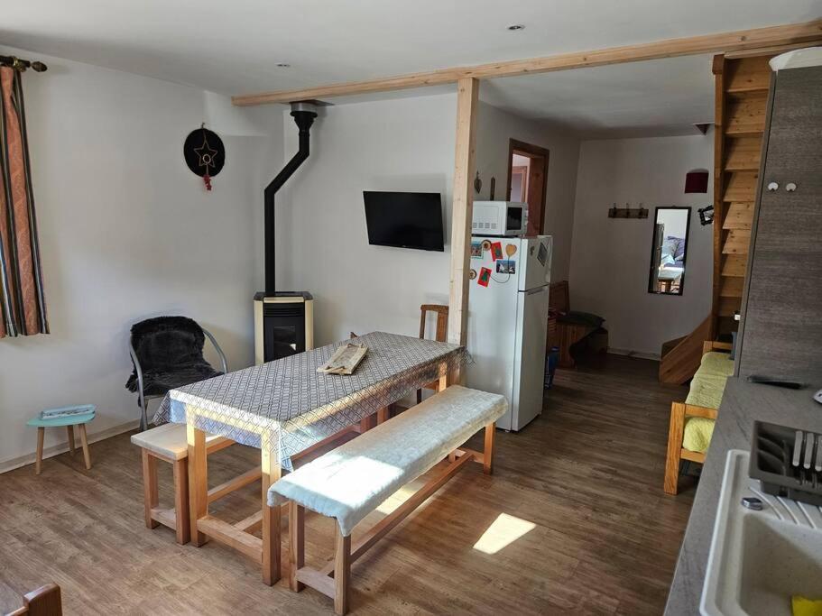 Chalet T3 Duplex Neuf Névache Exteriör bild