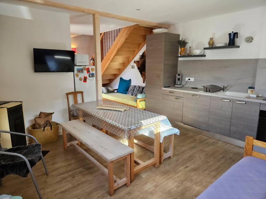 Chalet T3 Duplex Neuf Névache Exteriör bild
